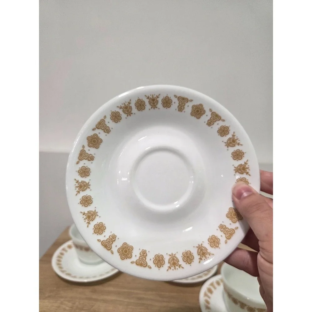 Set Of 4 Pyrex Corelle Golden Butterfly Coffee Tea Cups & Saucers